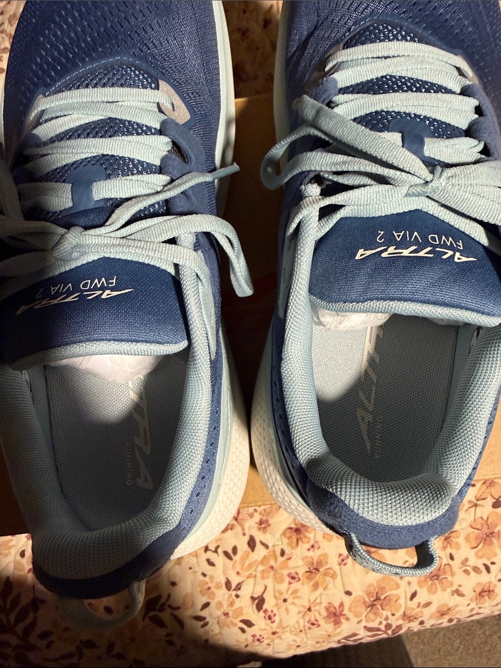 Altra FWD Via 2 Navy with Light Blue Accents - Picture 7 of 9